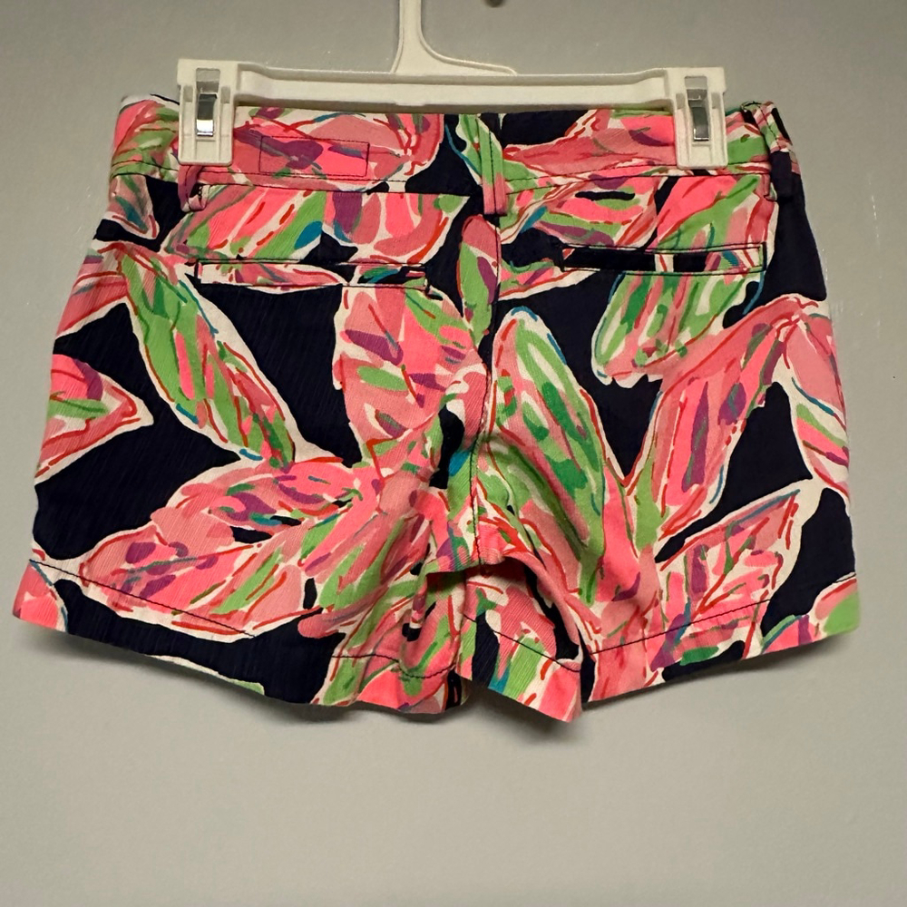Women's Lilly Pulitzer Callahan Short size 00 Pink Navy floral print leaf - Picture 3 of 5